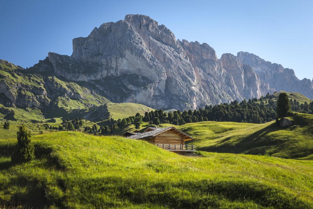 Dorfhotel Beludei Santa Cristina Val Gardena Extérieur photo