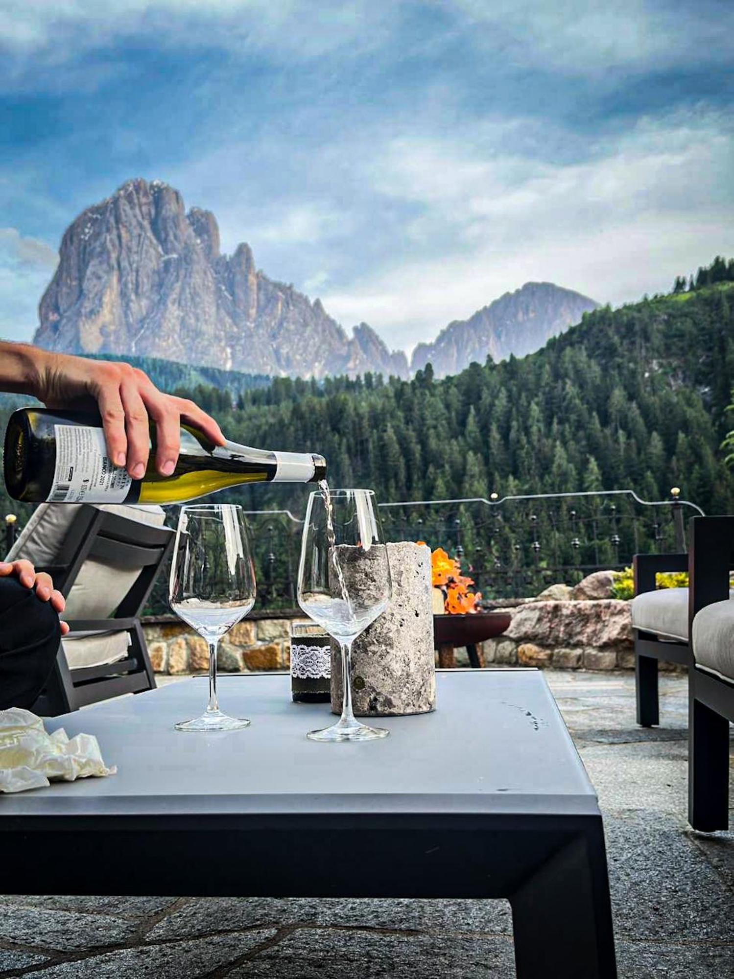 Dorfhotel Beludei Santa Cristina Val Gardena Extérieur photo