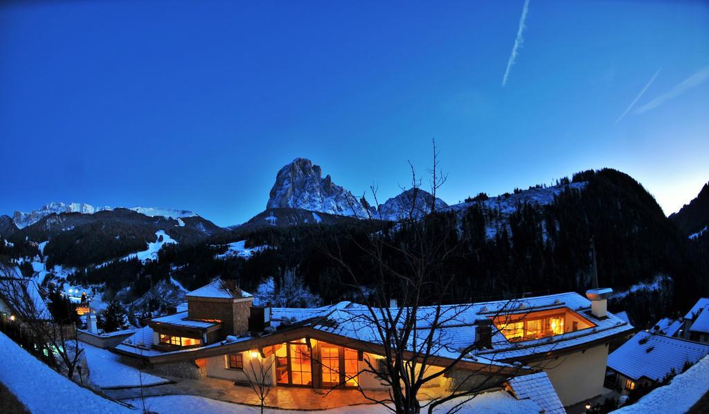 Dorfhotel Beludei Santa Cristina Val Gardena Extérieur photo